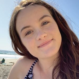 Meet your Posher, Mikayla